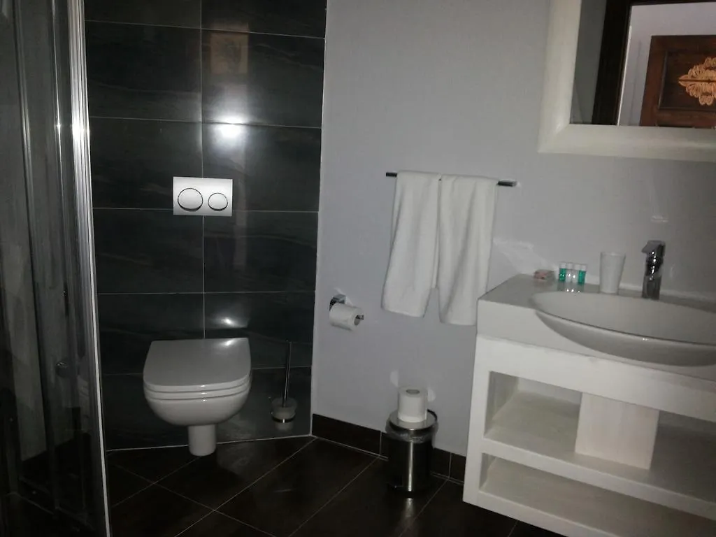 Bed & Breakfast Meggs Bodrum Beach Restaurant & Hotel Ortakent