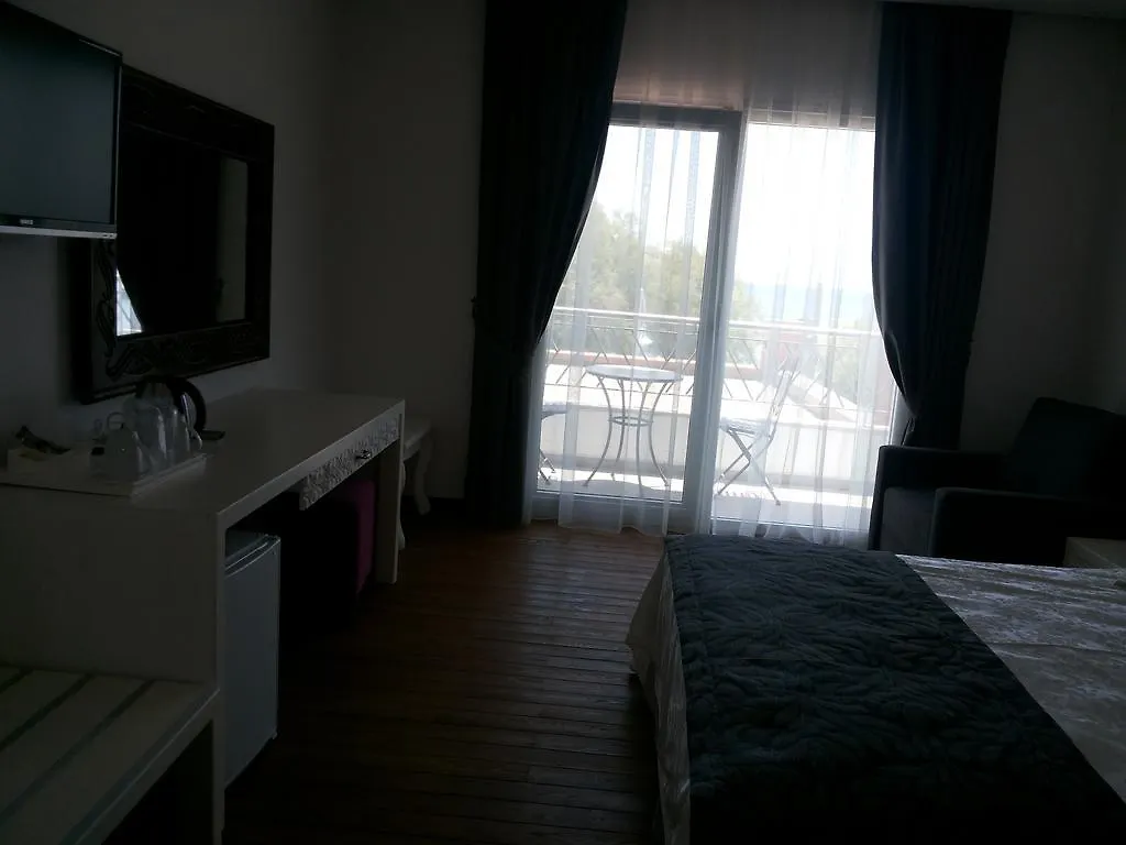 Meggs Bodrum Beach Restaurant & Hotel Ortakent 3*,  Turkey